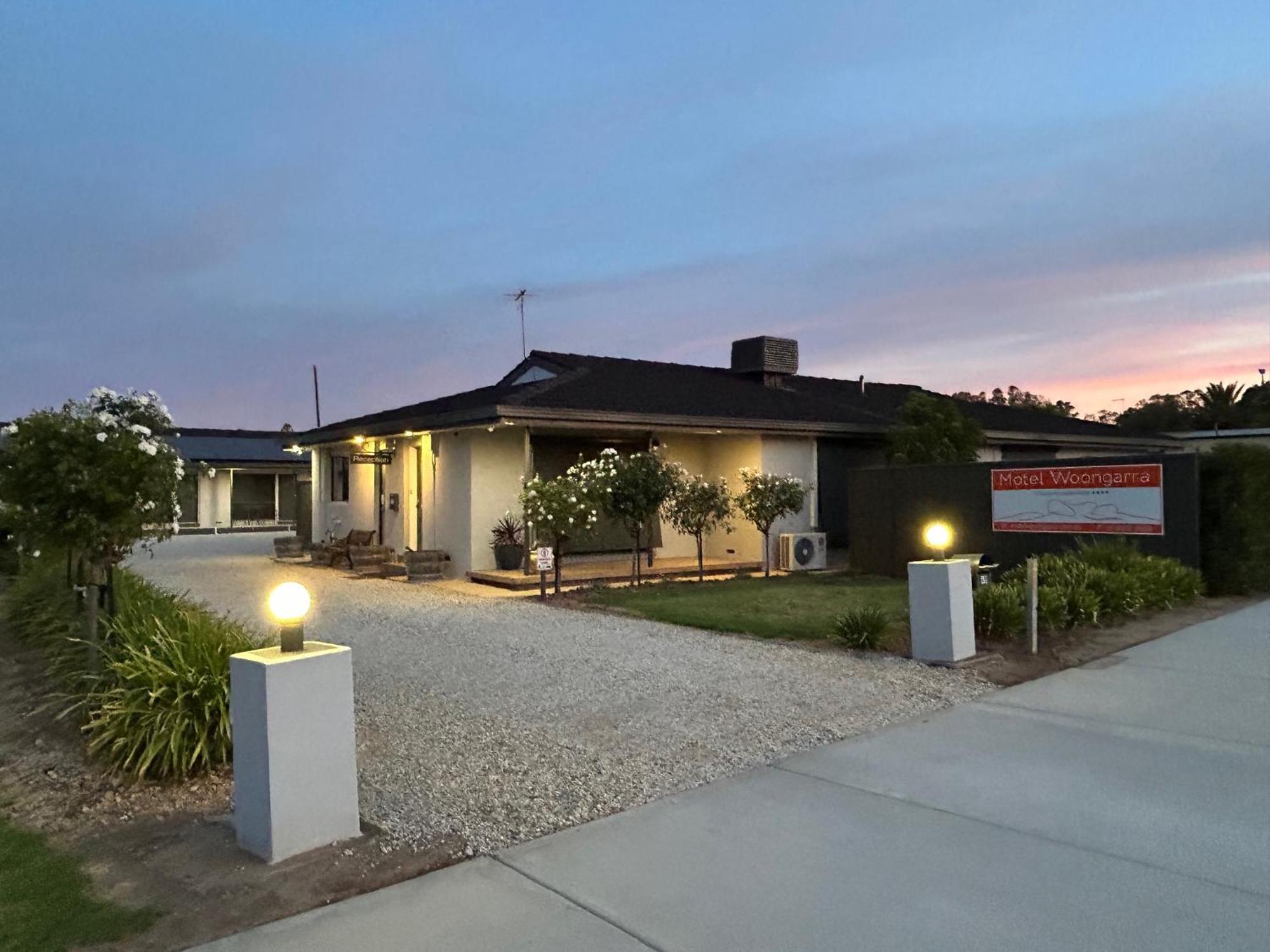 Motel Woongarra Rutherglen Exteriör bild
