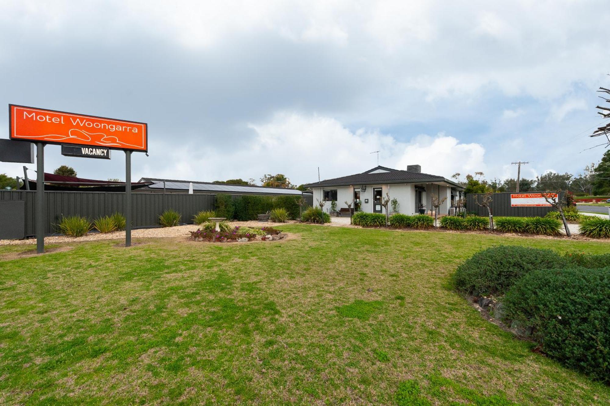 Motel Woongarra Rutherglen Exteriör bild
